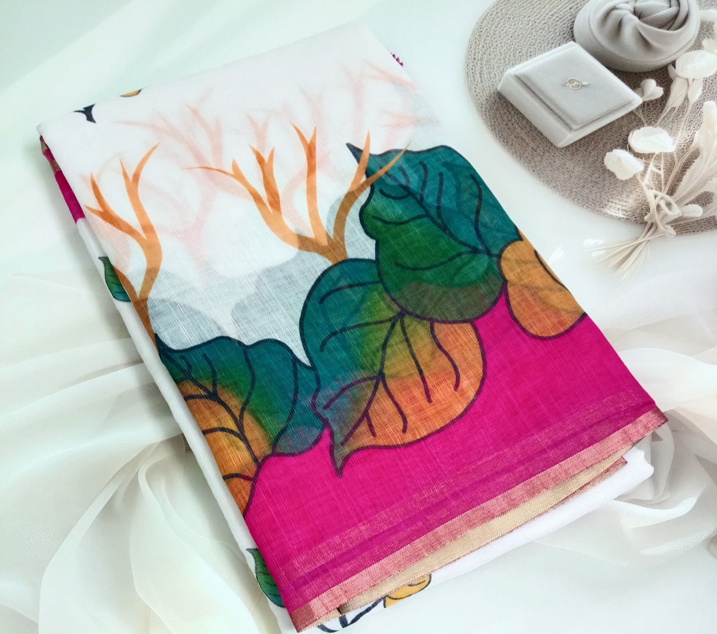 Cotton Linen Printed Saree with Unstitched Blouse Piece