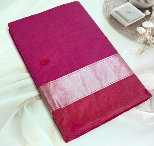 Cotton Linen Printed Saree with Unstitched Blouse Piece
